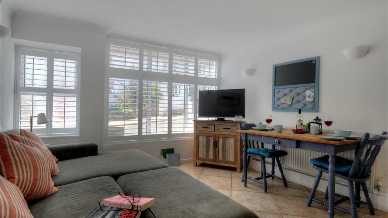 Waterloo Place Apartment Charmouth Exterior photo